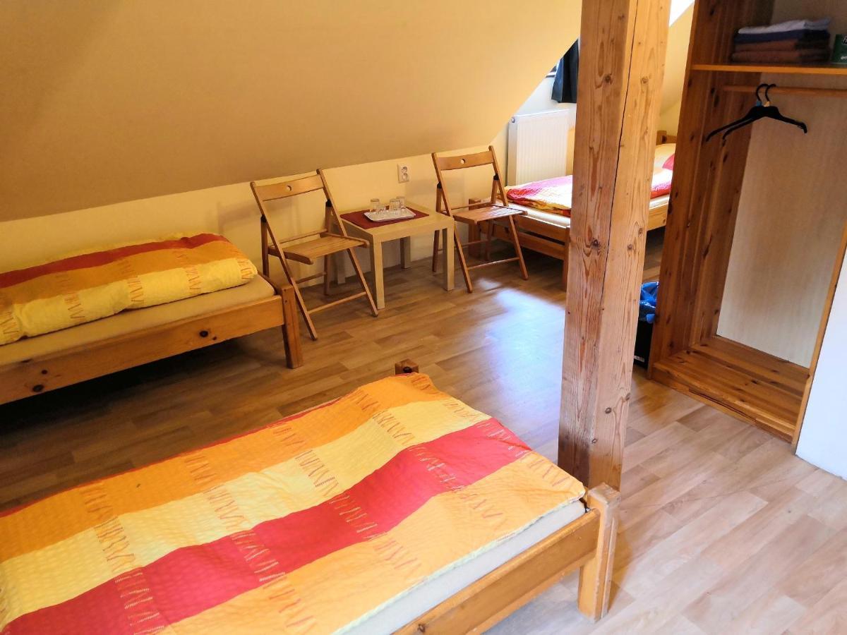 Hostel Skautsky Dom Banská Štiavnica Exterior foto