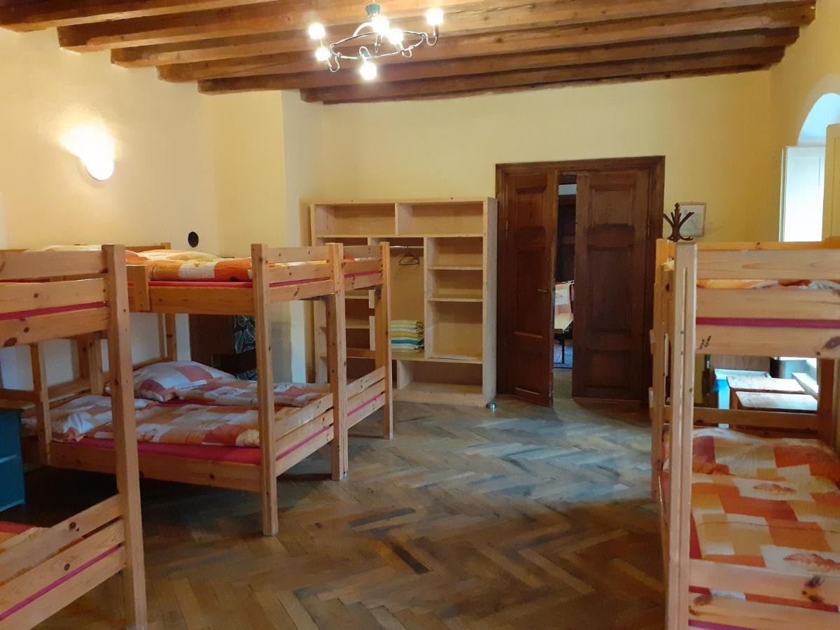 Hostel Skautsky Dom Banská Štiavnica Exterior foto